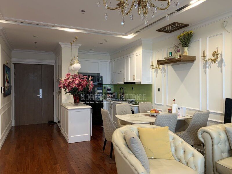 . Thi công nội thất chung cư Vinhomes Nguyễn Chí Thanh tại quận Đống Đa, Hà Nội được thể hiện bằng phong cách tân cổ điển với chất lượng đẹp.