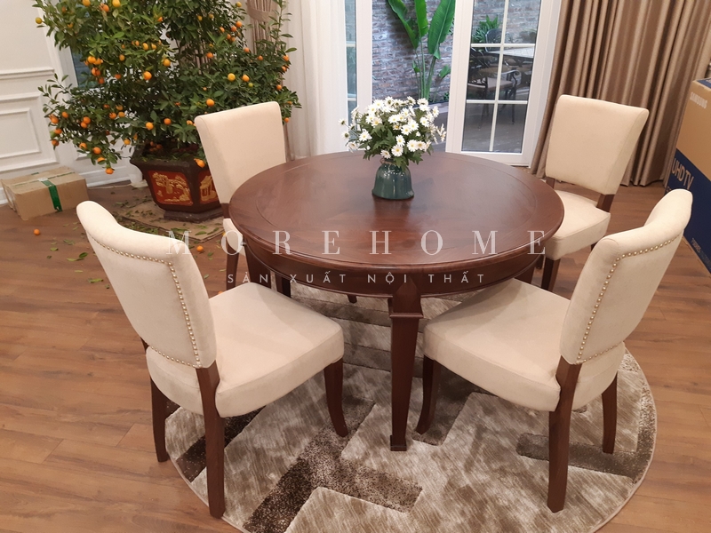 được lâu dài Sử dụng gỗ tự nhiên để thi công nội thất cho không gian nhà sẽ mang lại sự tiện nghi, thẩm mỹ cao và có thể sử dụng được lâu dài.